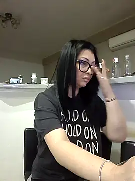 Milf Abigail online show from November 9, 2025, 2:26 am