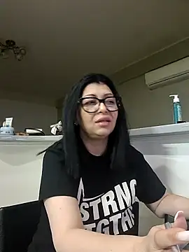 Milf Abigail online show from February 17, 2026, 3:26 am