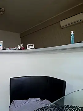 Milf Abigail online show from April 6, 2026, 4:46 am