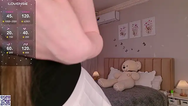 Snapshot of LeraKit chatting on March 13, 2025, 1:40 pm LeraKit online show from March 13, 2025, 1:40 pm