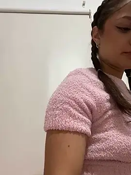 Alicia ALICIA online show from October 15, 2025, 7:33 pm