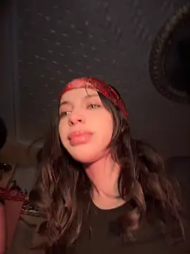 ORLA86 online show from September 22, 2025, 10:05 pm