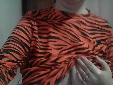 AnaXBerry online show from February 20, 2026, 6:32 pm