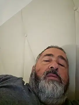 polla calientes47 online show from January 10, 2025, 2:23 pm