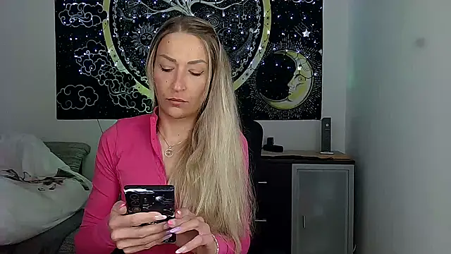 SexxyLiviaa online show from March 23, 2026, 4:01 am