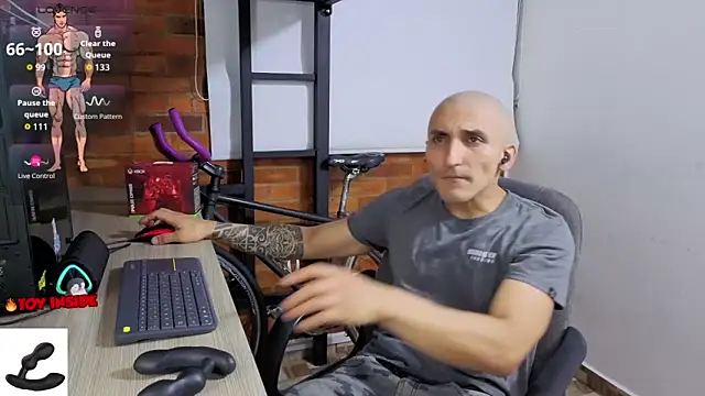 Marck Muscle online show from April 6, 2026, 2:29 am