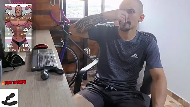 Marck Muscle online show from May 26, 2026, 10:19 pm