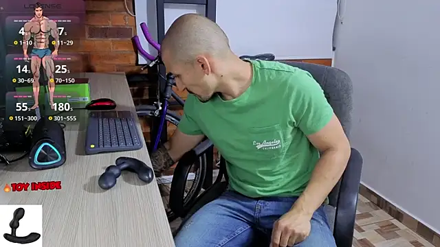 Marck Muscle online show from February 9, 2026, 3:26 am