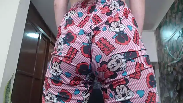 Snapshot of Karla_sweed chatting on January 17, 2025, 1:46 pm Karla sweed online show from January 17, 2025, 1:46 pm