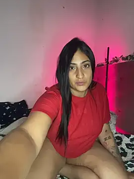 Snapshot of alondra_darling chatting on March 2, 2026, 2:12 am alondra darling online show from March 2, 2026, 2:12 am