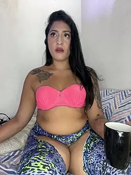 Snapshot of alondra_darling chatting on March 14, 2025, 8:17 pm alondra darling online show from March 14, 2025, 8:17 pm