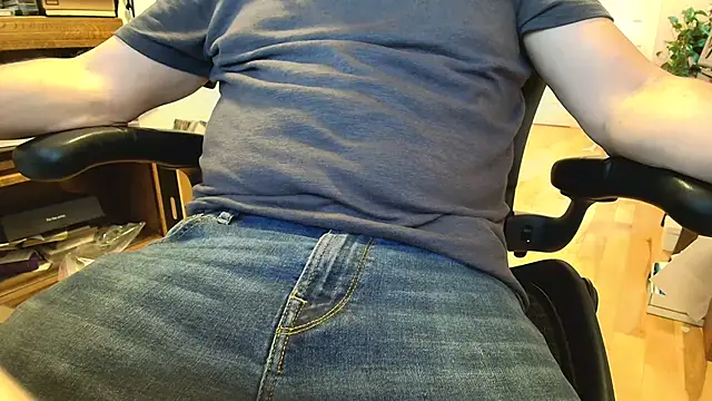 massive cum online show from September 13, 2025, 11:05 pm