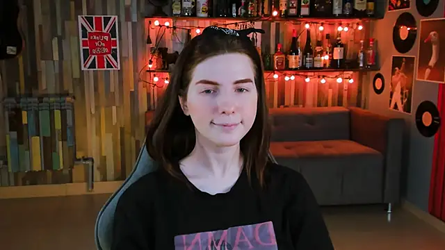 AliceRisinka online show from March 23, 2025, 8:15 am