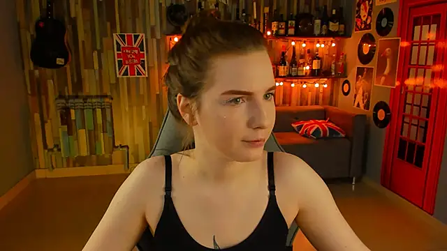 AliceRisinka online show from March 5, 2025, 1:10 am