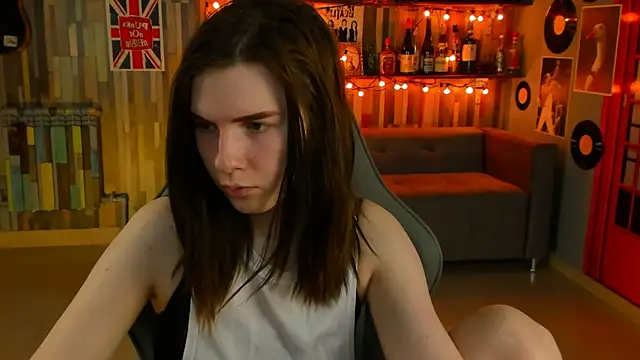 AliceRisinka online show from March 14, 2025, 5:05 am