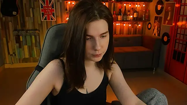 AliceRisinka online show from February 21, 2025, 5:02 am