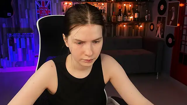 AliceRisinka online show from February 8, 2025, 8:09 am