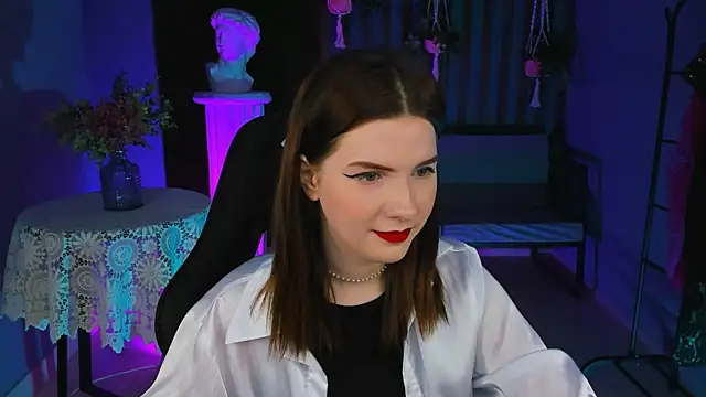 AliceRisinka online show from February 9, 2025, 8:10 am