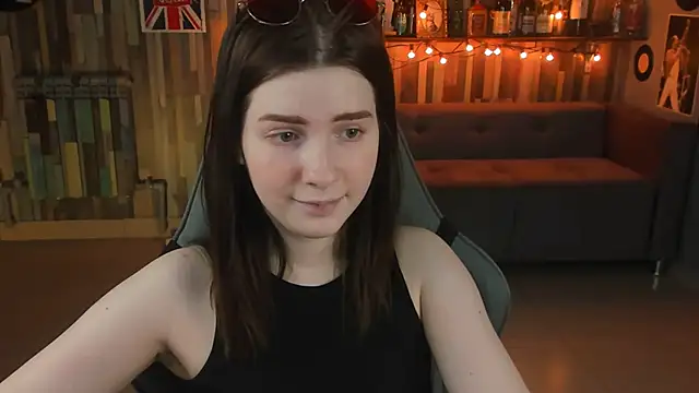 AliceRisinka online show from February 20, 2025, 8:06 am