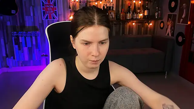 AliceRisinka online show from February 8, 2025, 11:12 am