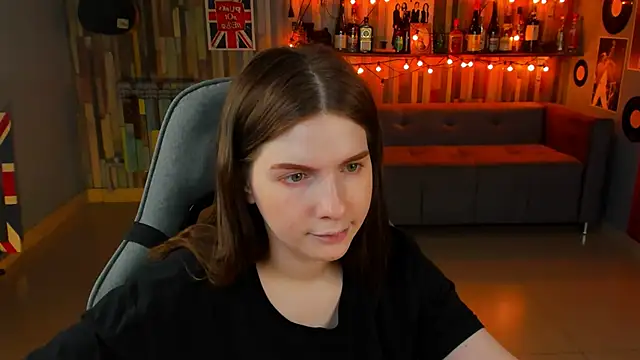 AliceRisinka online show from March 2, 2025, 11:30 am