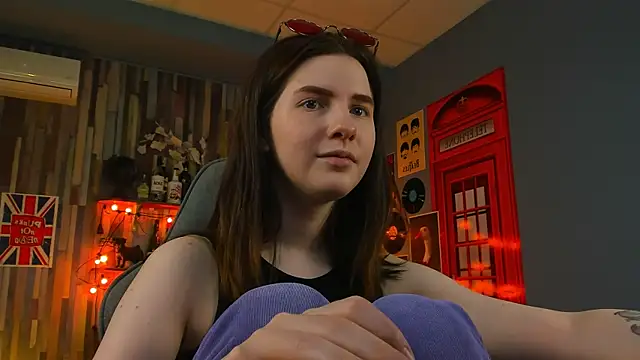 AliceRisinka online show from February 23, 2025, 11:22 am