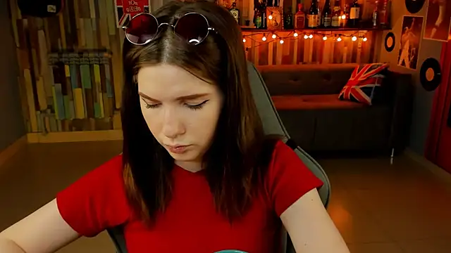 AliceRisinka online show from March 8, 2025, 8:11 am