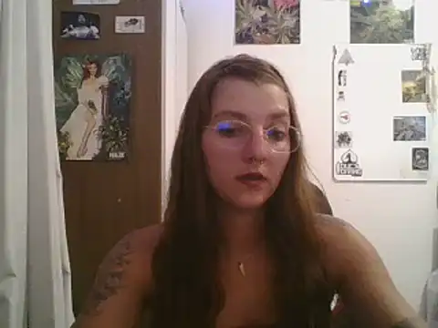 SweetyBabyDemon online show from March 6, 2025, 1:37 am