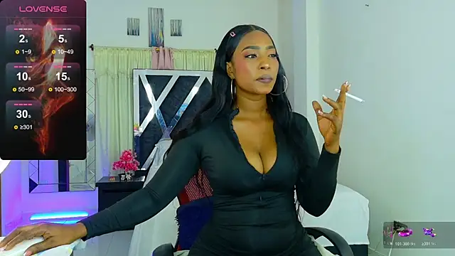Snapshot of samantha-rose2 chatting on June 18, 2026, 1:15 am samantha-rose2 online show from June 18, 2026, 1:15 am