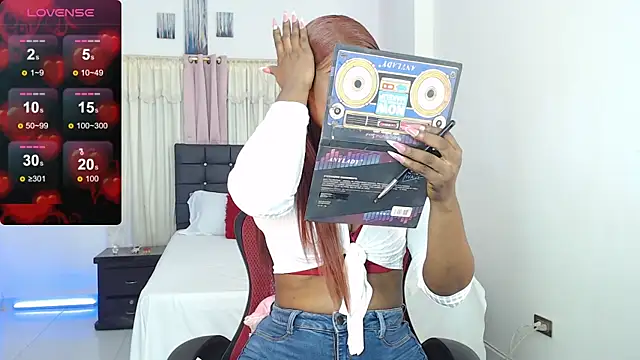 samantha-rose2 online show from October 4, 2025, 10:39 am