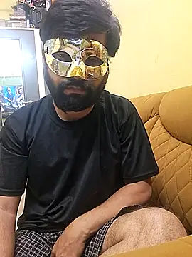 GlassBarge9 online show from May 4, 2026, 2:42 pm