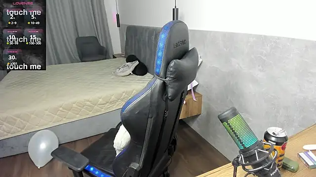 Snapshot of MCfly_11 chatting on February 25, 2026, 8:30 pm MCfly 11 online show from February 25, 2026, 8:30 pm