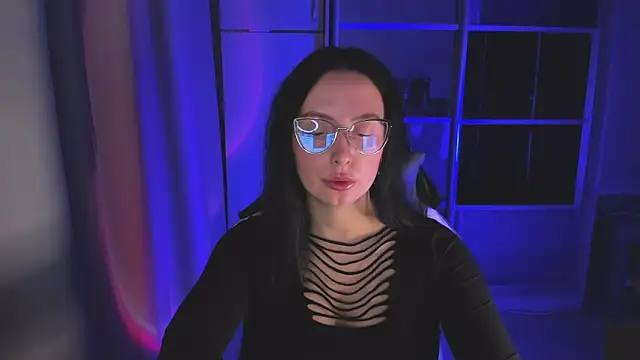 Christy Calypso online show from October 21, 2025, 3:44 pm