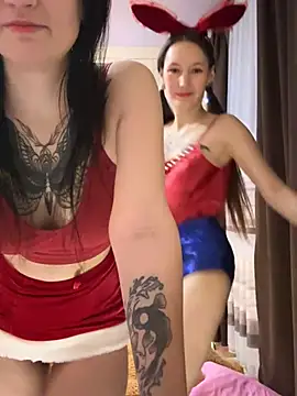 Snapshot of Heart_Ass chatting on December 31, 2024, 7:07 pm Heart Ass online show from December 31, 2024, 7:07 pm