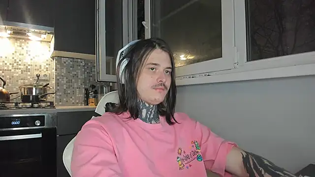  torfin  online show from December 22, 2024, 9:09 pm