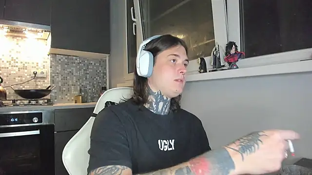  torfin  online show from February 20, 2025, 5:52 pm