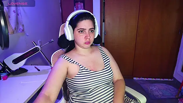 Vallolet Spencer online show from February 6, 2025, 3:16 am