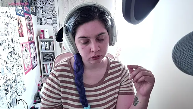 Vallolet Spencer online show from September 26, 2025, 2:35 pm