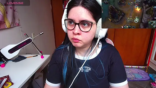 Vallolet Spencer online show from February 9, 2025, 3:01 pm