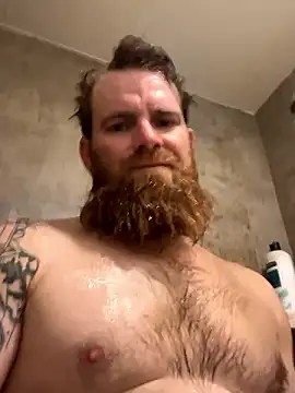 Snapshot of whitehammer94u chatting on December 4, 2024, 1:41 am whitehammer94u online show from December 4, 2024, 1:41 am