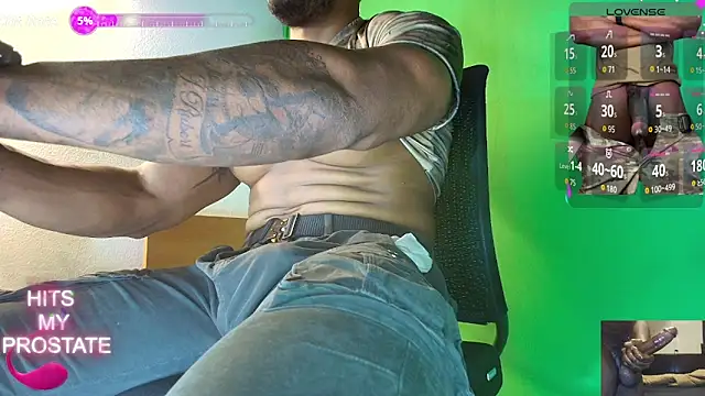 Snapshot of hot_black3 chatting on October 9, 2025, 3:12 pm hot black3 online show from October 9, 2025, 3:12 pm