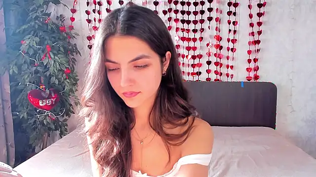 Milana Crystal  online show from February 27, 2025, 11:17 am