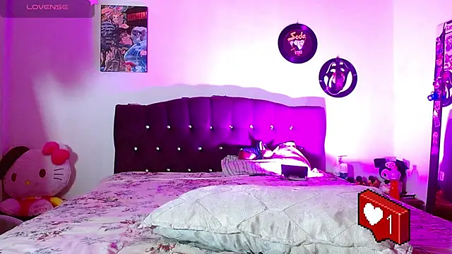 squirt charlott online show from March 17, 2025, 10:19 pm