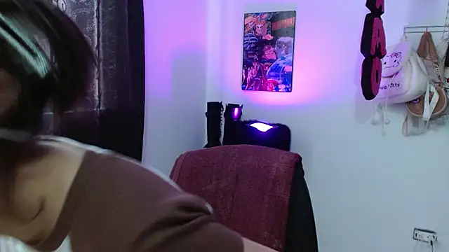 squirt charlott online show from September 27, 2025, 4:13 pm