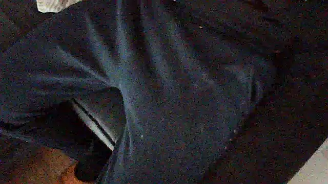 kiksnap-meistro5 online show from February 19, 2026, 4:04 pm