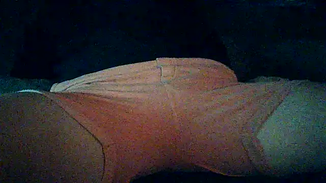 kiksnap-meistro5 online show from June 7, 2026, 5:01 am