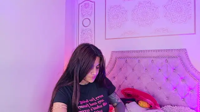 Cori Paige online show from February 20, 2026, 4:20 am