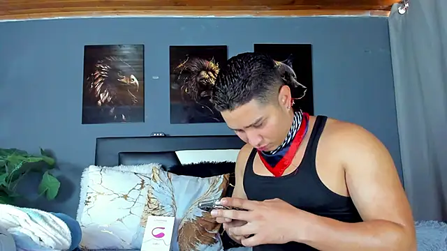 Snapshot of francesco_evan chatting on October 1, 2025, 2:21 pm francesco evan online show from October 1, 2025, 2:21 pm