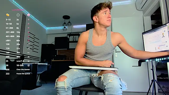 ChristianLevine  online show from March 21, 2025, 1:24 am