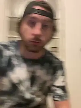 Snapshot of sirchubster chatting on February 28, 2025, 4:43 am sirchubster online show from February 28, 2025, 4:43 am